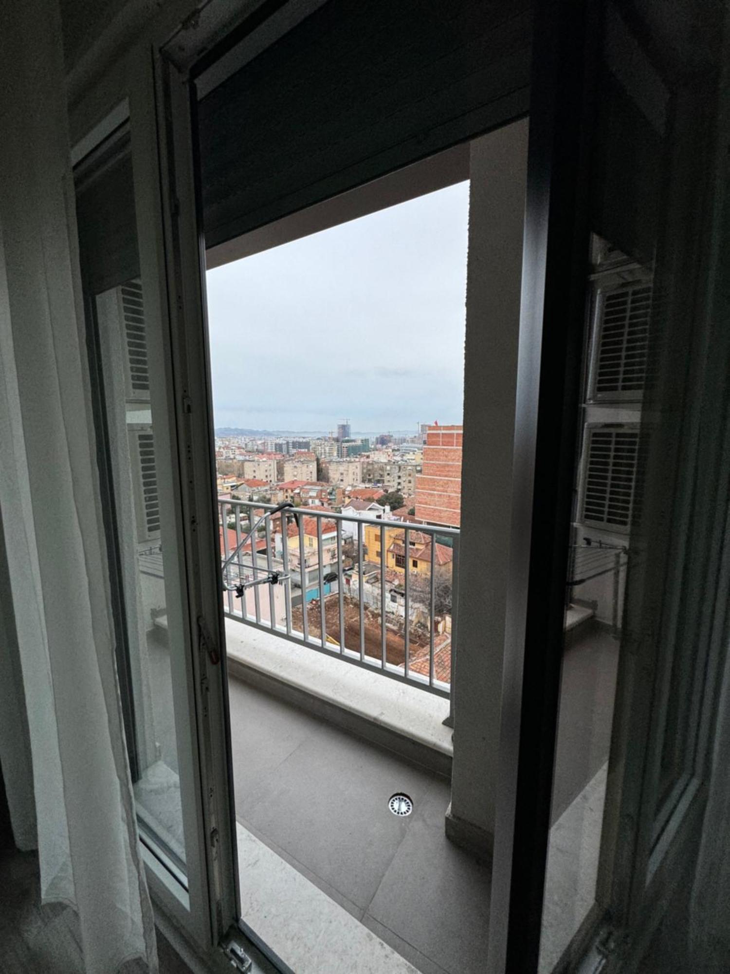 Tirana Centre Lions Gate 2 Apartment Екстериор снимка