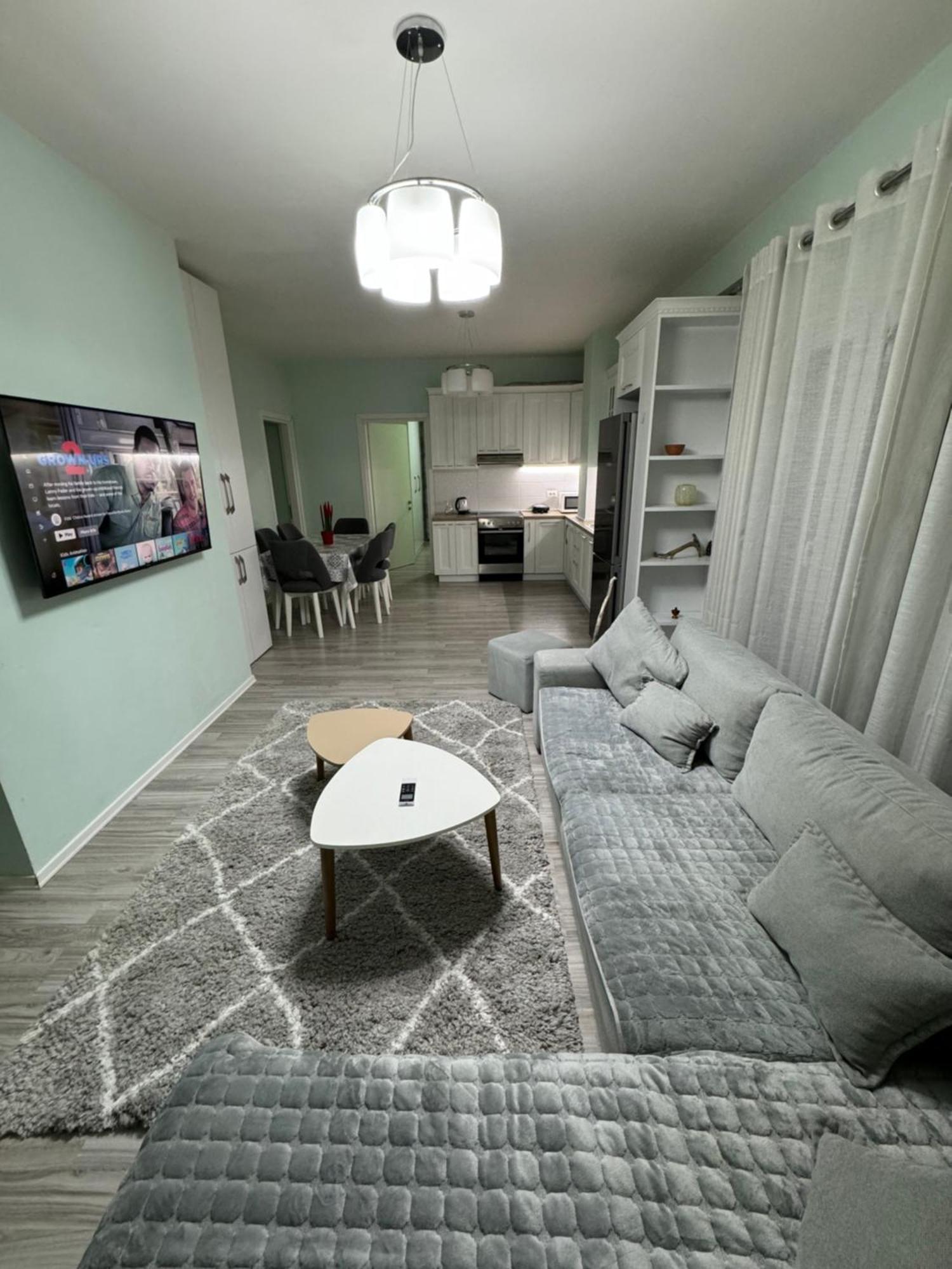 Tirana Centre Lions Gate 2 Apartment Екстериор снимка